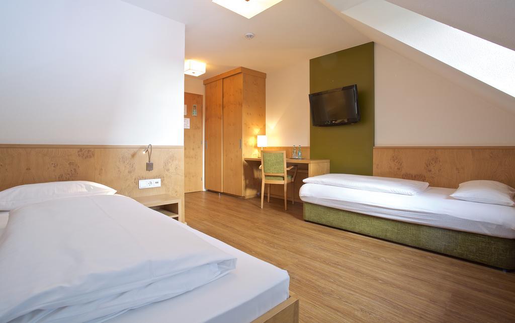 Hotel Zur Muehle Ismaning Dış mekan fotoğraf