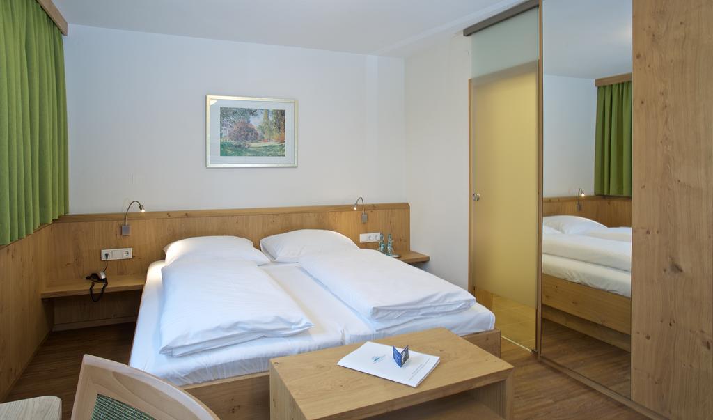 Hotel Zur Muehle Ismaning Dış mekan fotoğraf