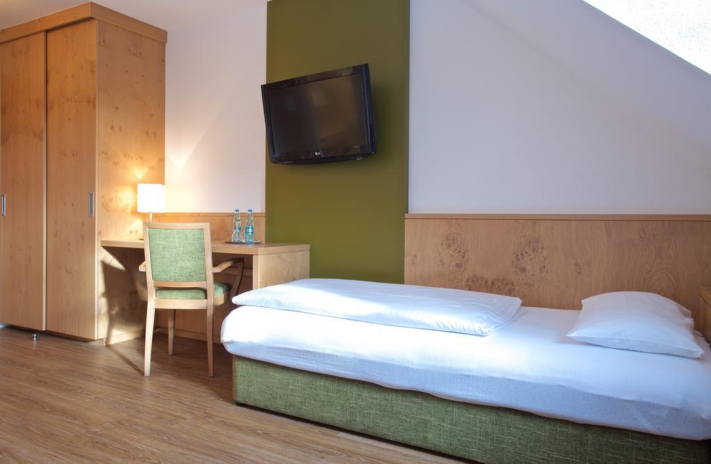 Hotel Zur Muehle Ismaning Dış mekan fotoğraf